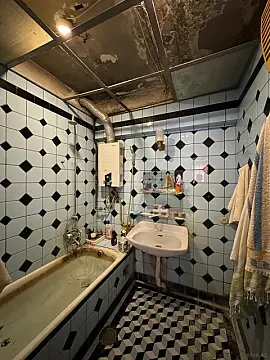 Satılır 2 otaqlı mənzil 70 m²