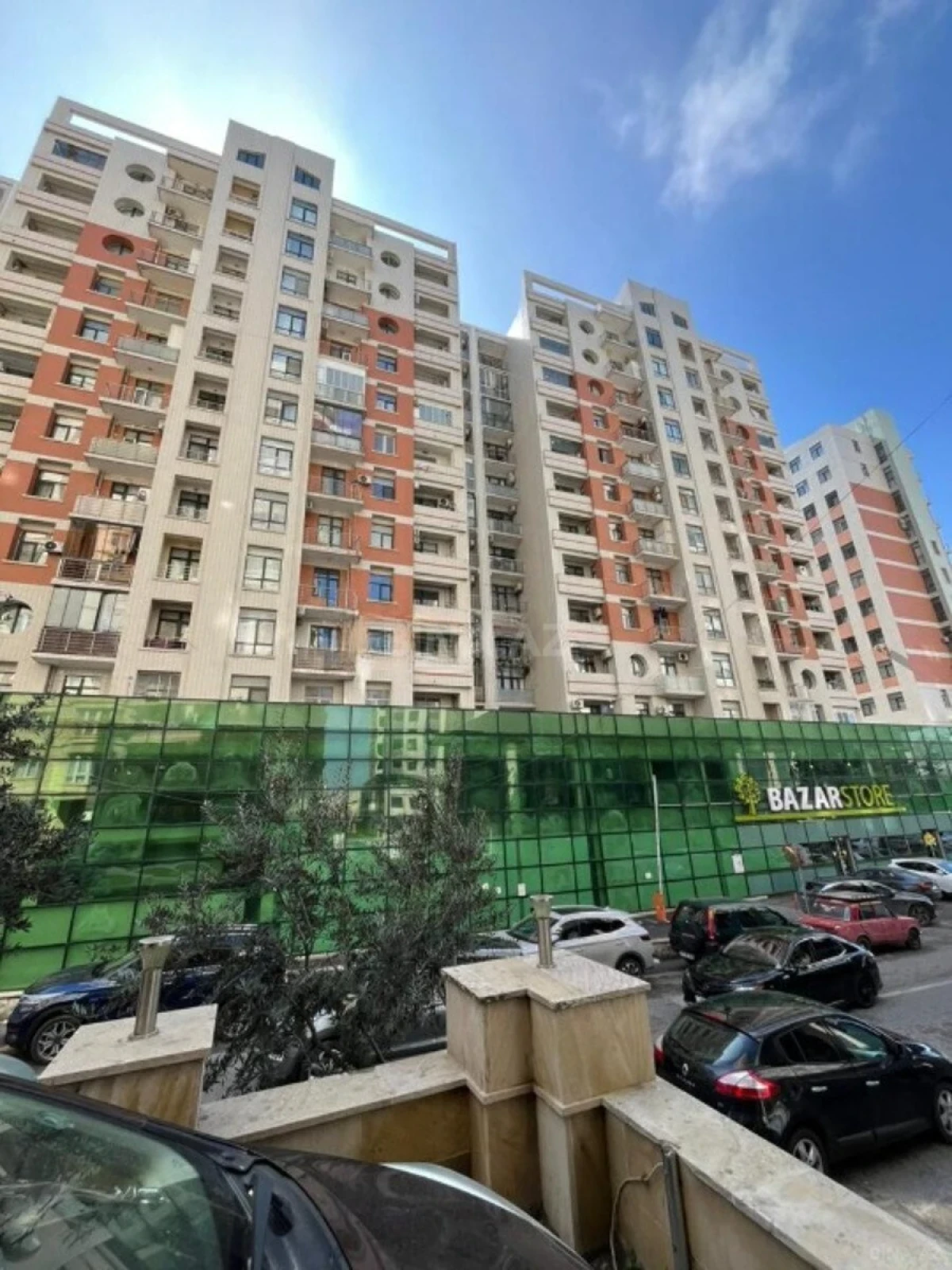 Satılır 2 otaqlı mənzil 51 m²