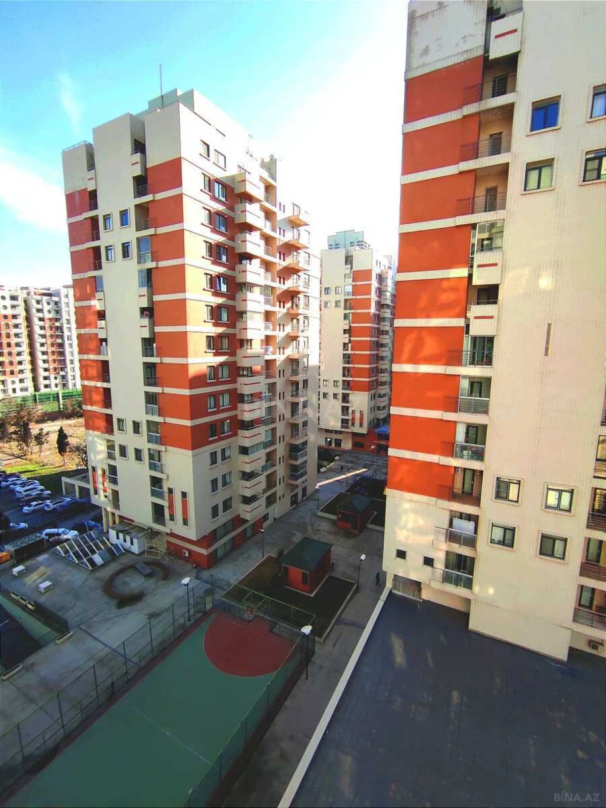 Satılır 2 otaqlı mənzil 51 m²