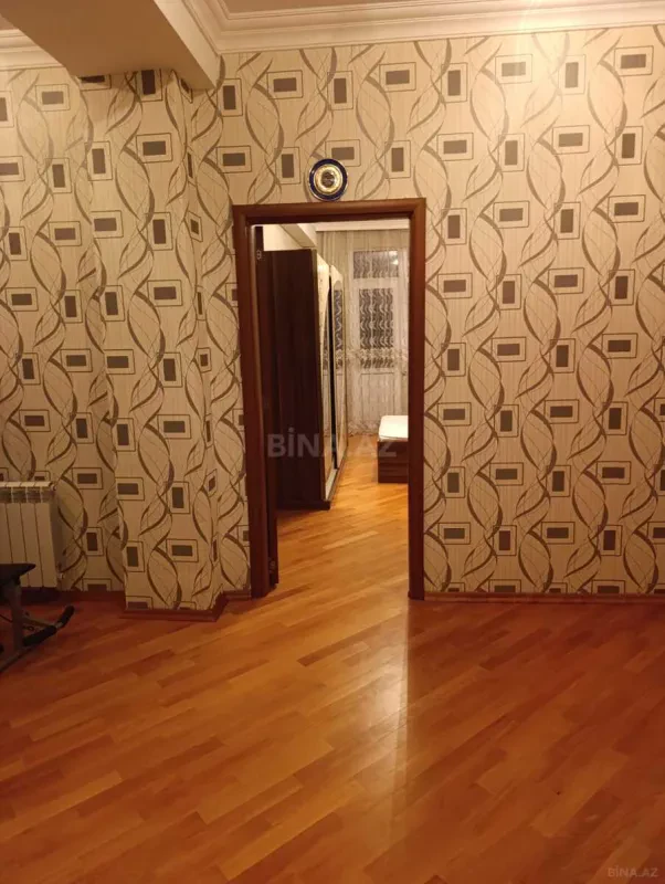 Kirayə verilir 2 otaqlı mənzil 98 m²