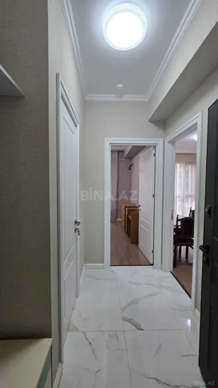 Satılır 2 otaqlı mənzil 49 m²