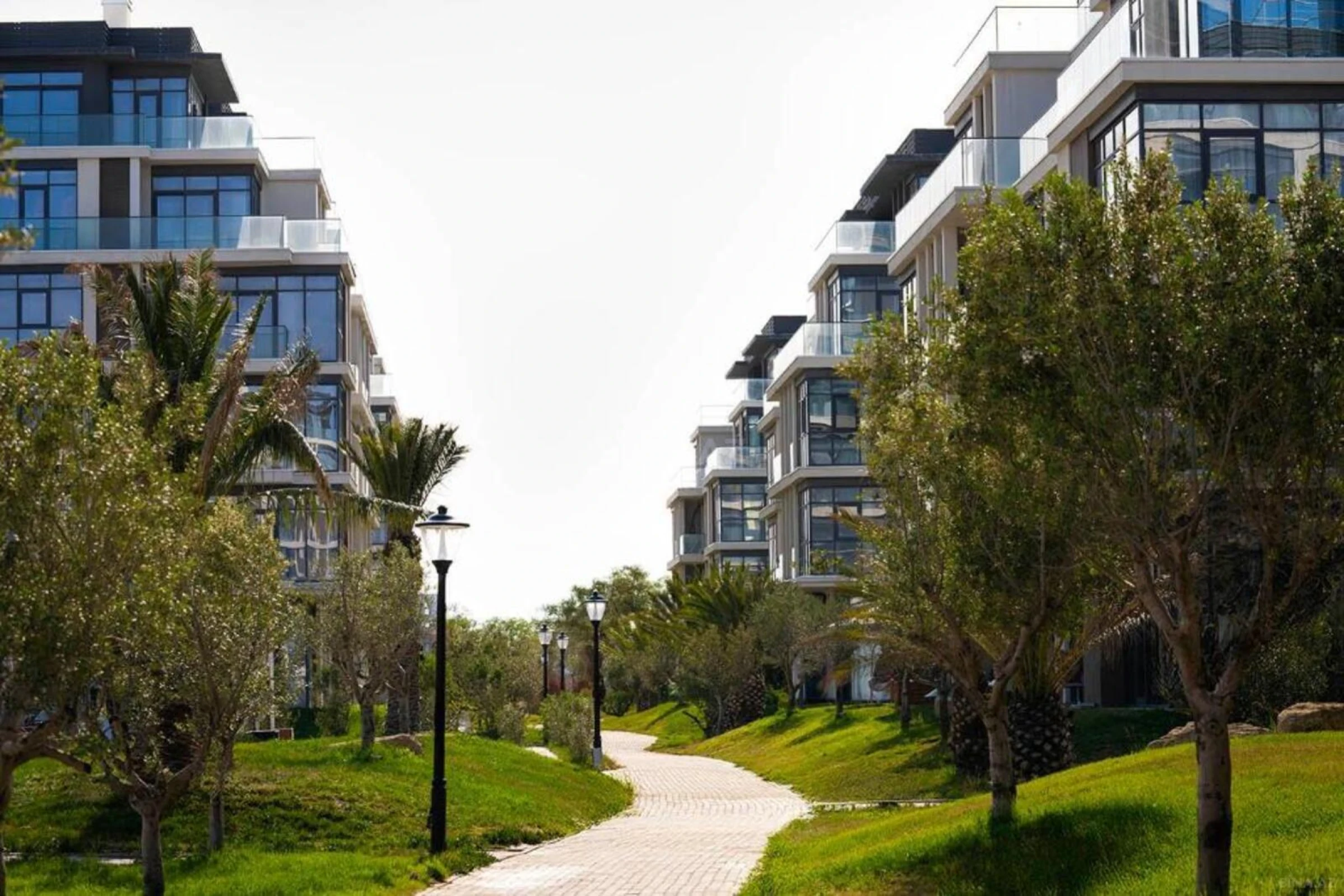 Satılır 2 otaqlı mənzil 87.6 m²