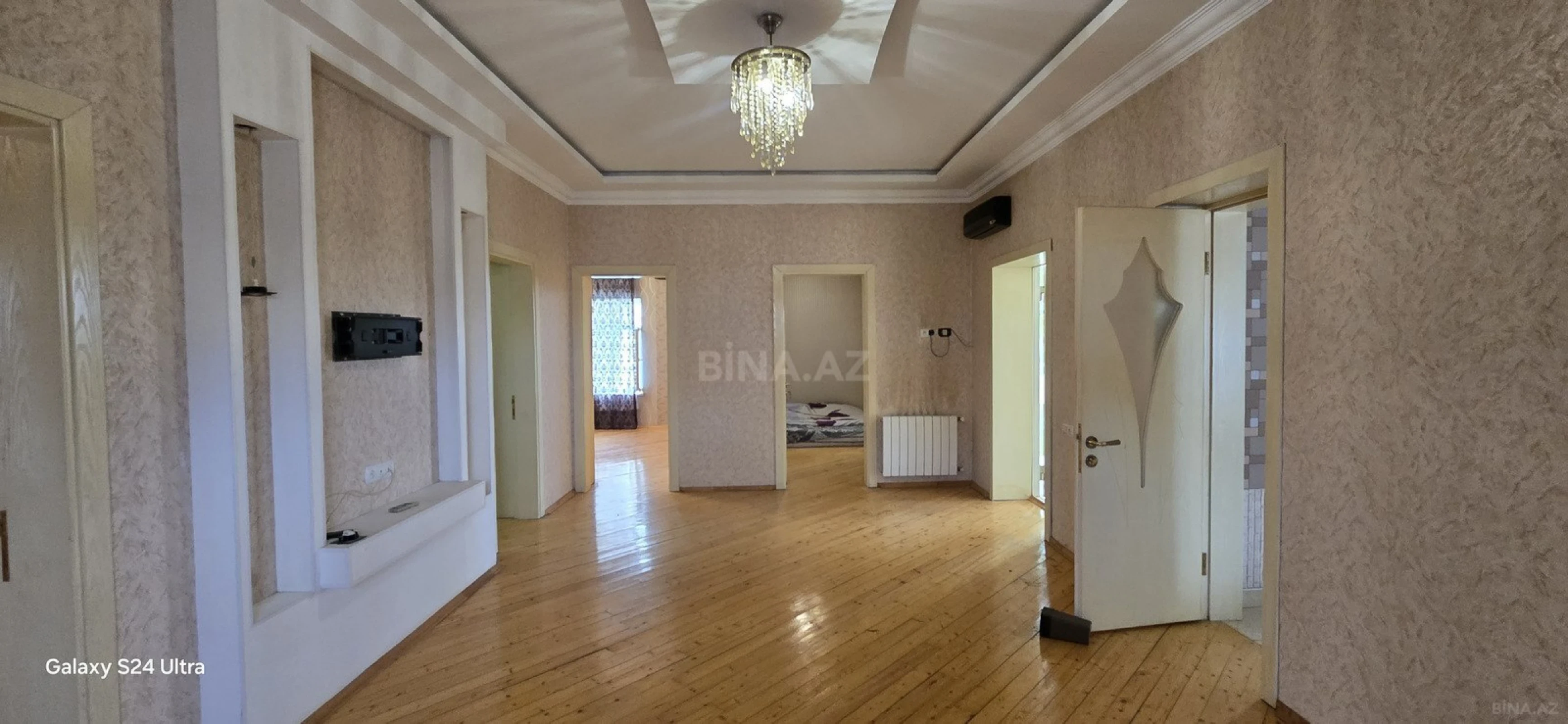 Satılır 5 otaqlı həyət evi 120 m²