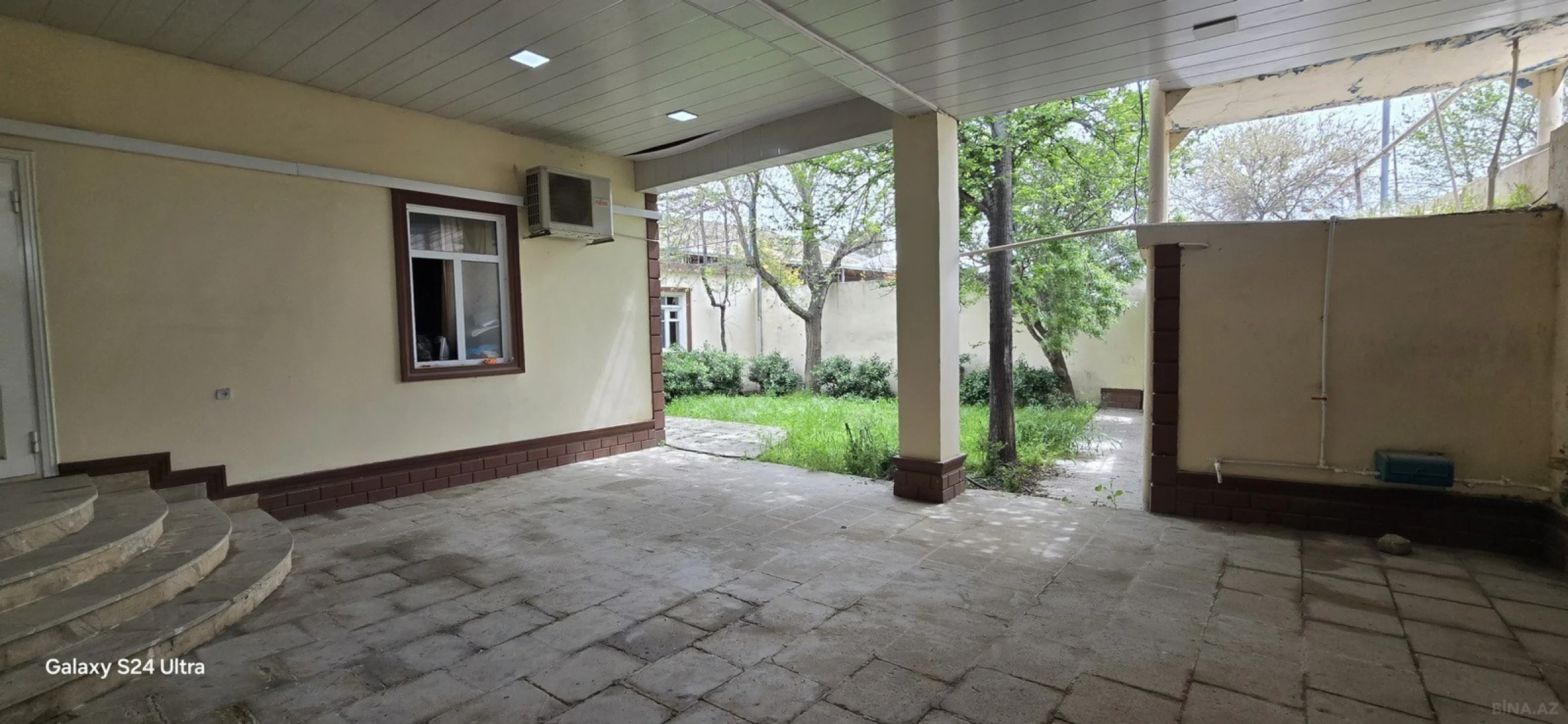Satılır 5 otaqlı həyət evi 120 m²