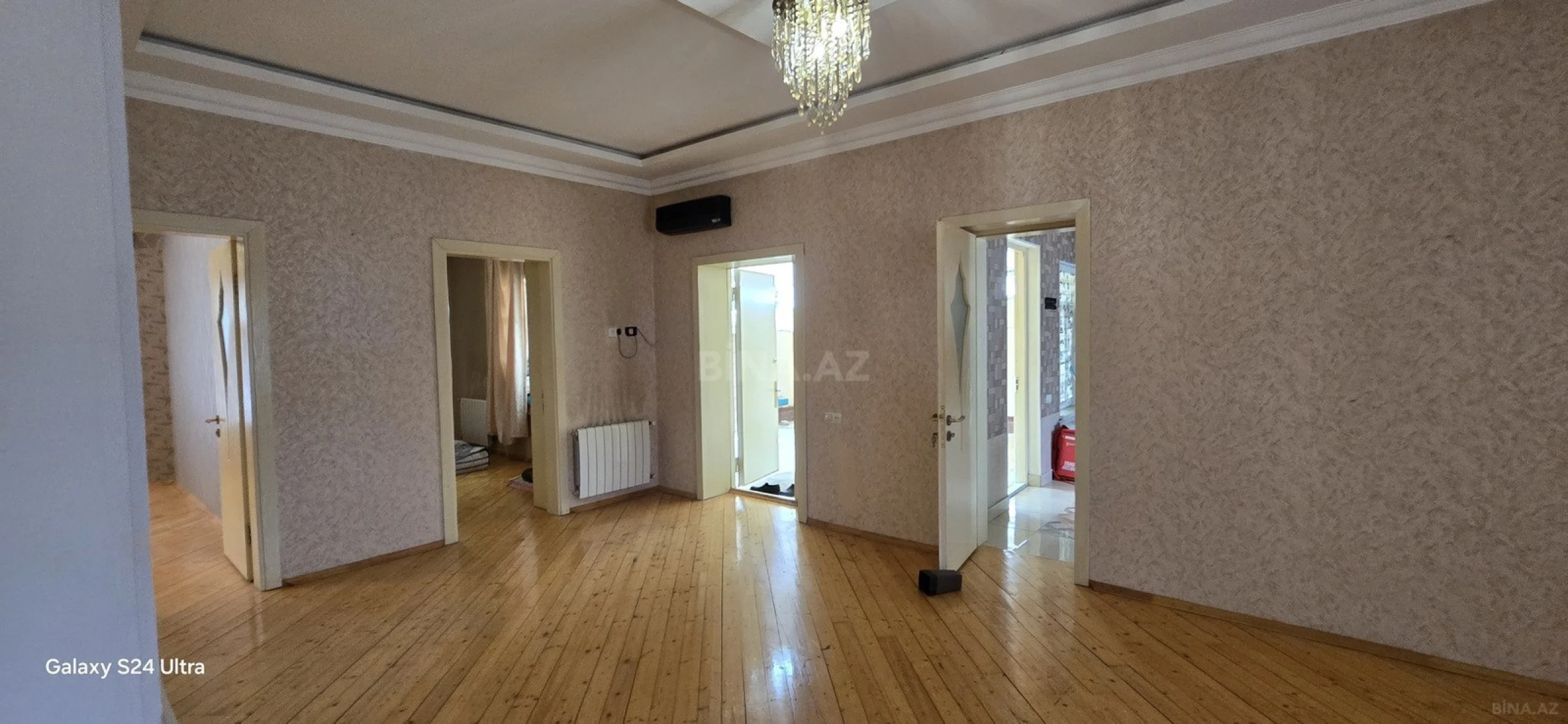 Satılır 5 otaqlı həyət evi 120 m²