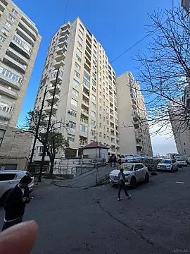 Satılır 4 otaqlı mənzil 214 m² — Bakı 4 otaq 214.00 m²