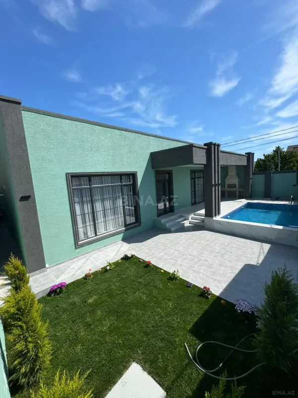 Satılır 4 otaqlı həyət evi 160 m²
