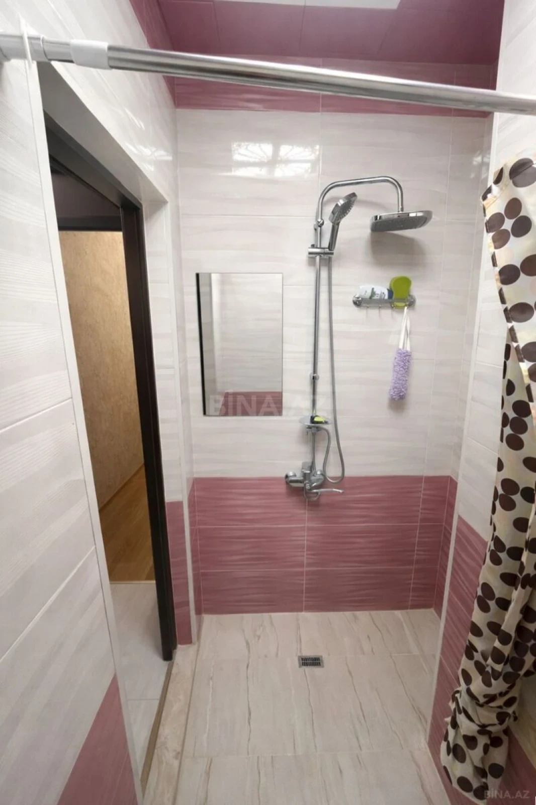 Satılır 3 otaqlı mənzil 116 m²