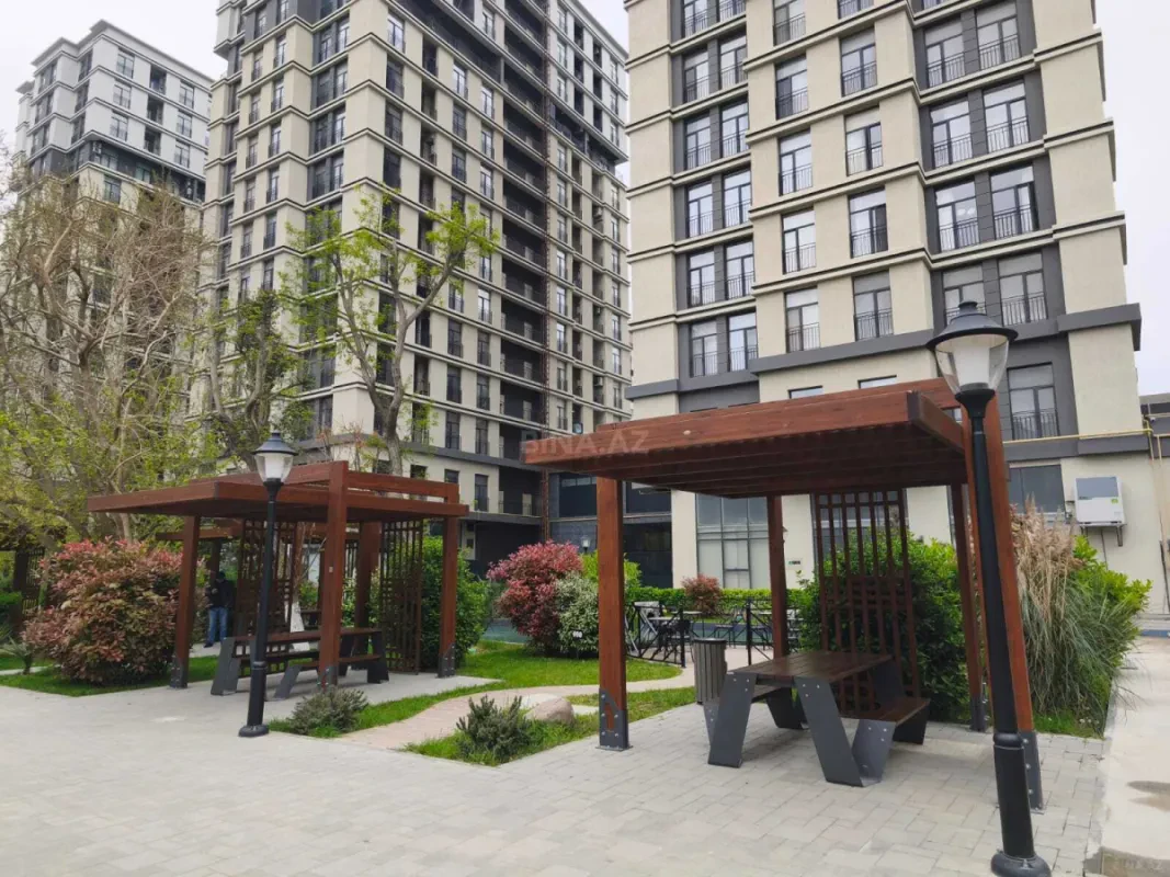Kirayə verilir 2 otaqlı mənzil 65 m²