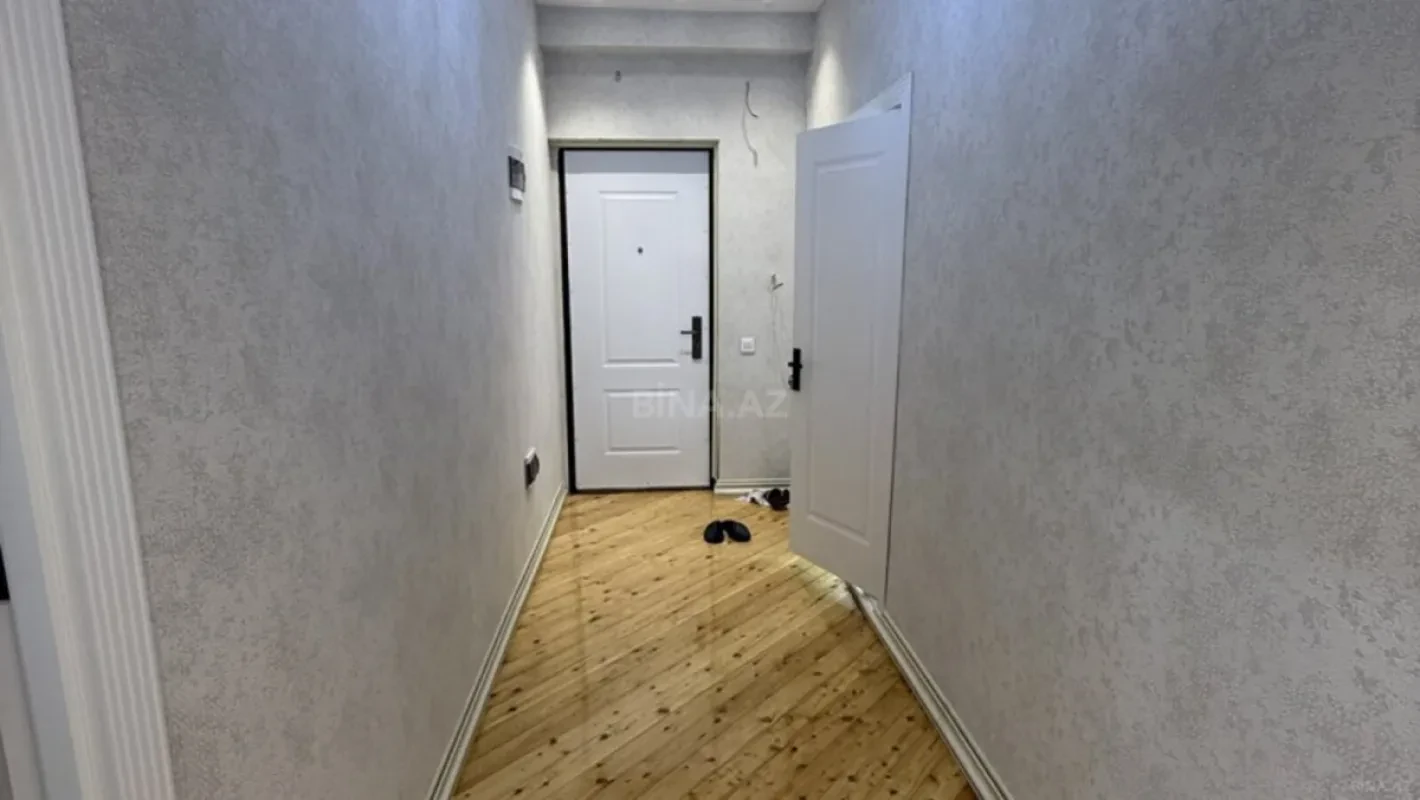 Satılır 2 otaqlı mənzil 78 m²