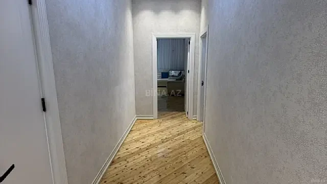 Satılır 2 otaqlı mənzil 78 m²