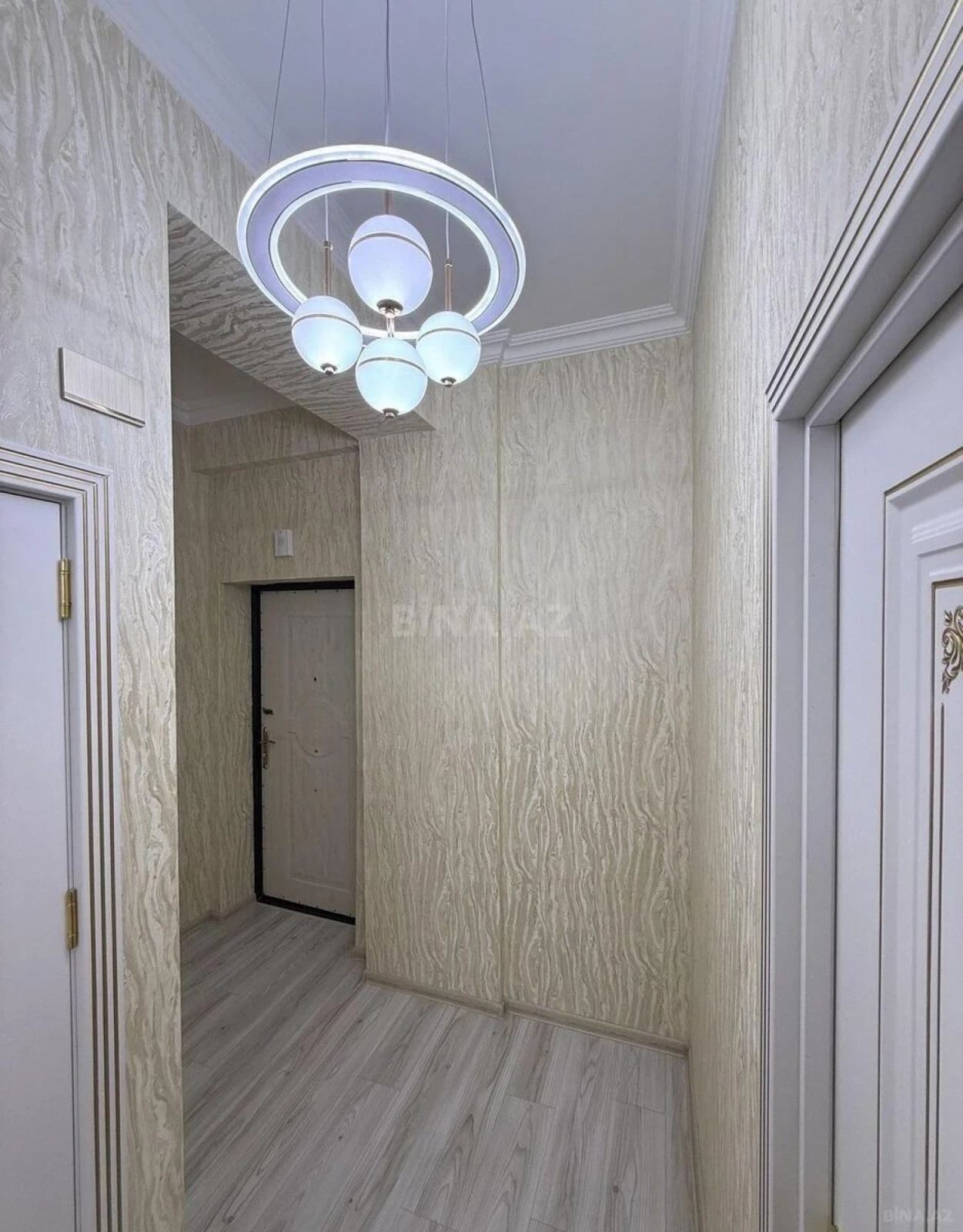 Satılır 3 otaqlı mənzil 85 m²