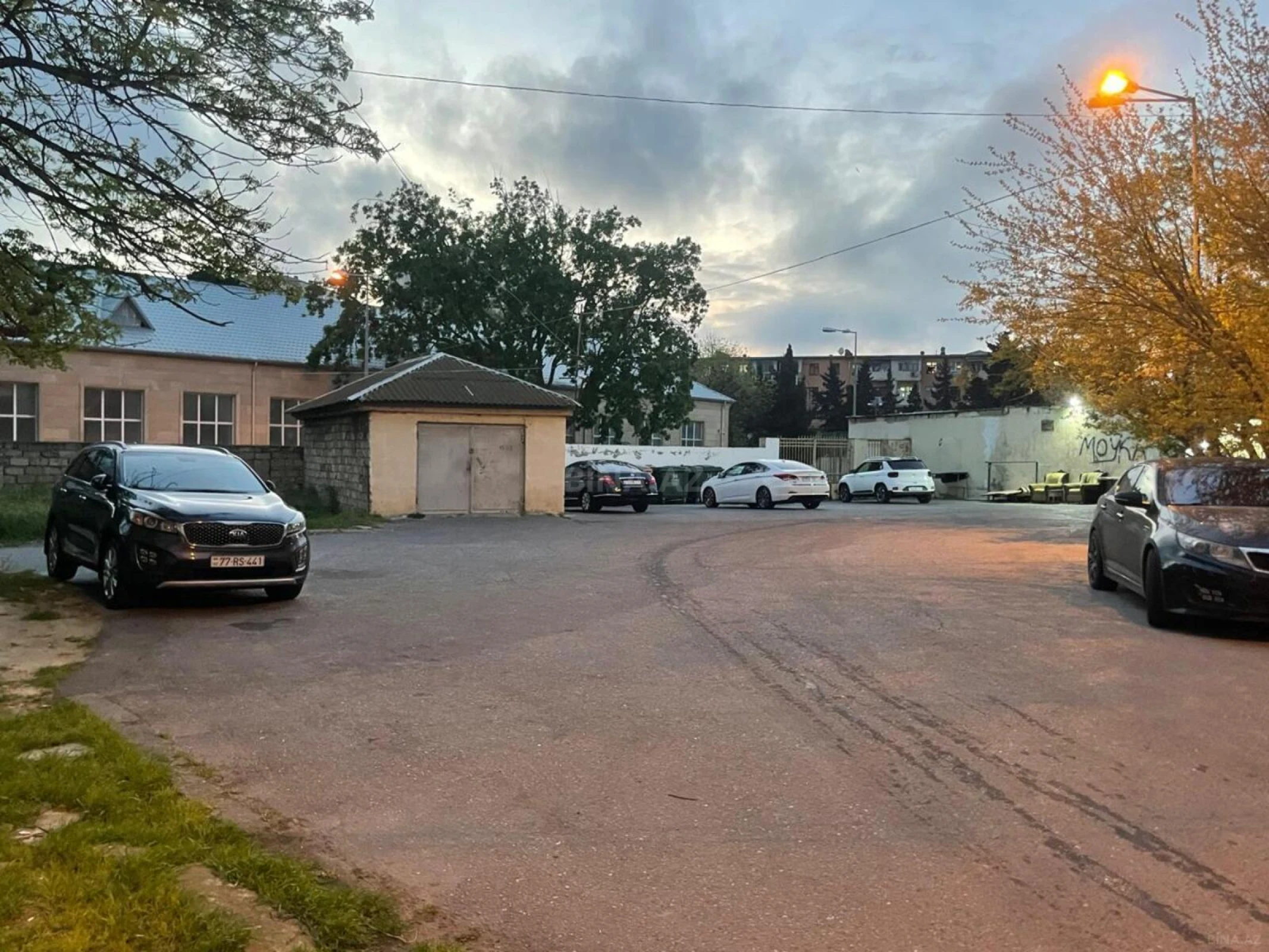 Satılır 2 otaqlı mənzil 42 m²