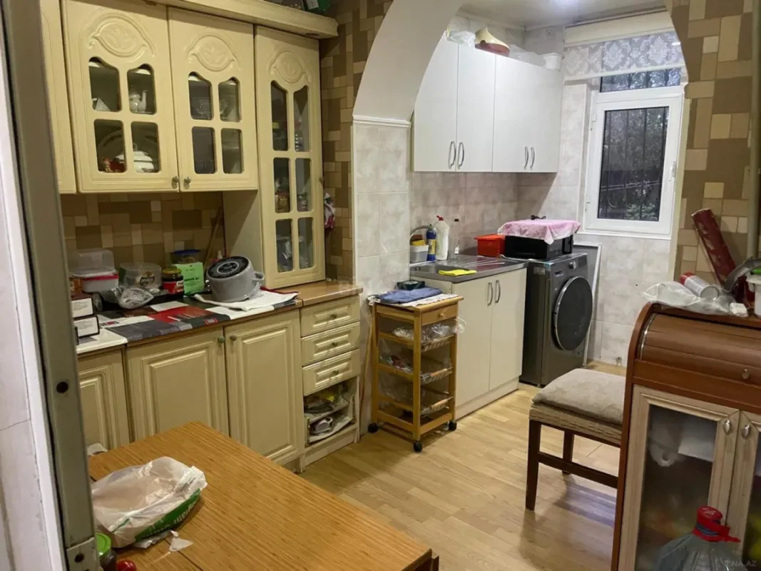 Satılır 2 otaqlı mənzil 42 m²