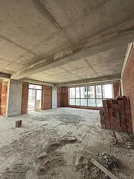 Satılır 3 otaqlı mənzil 126.7 m²