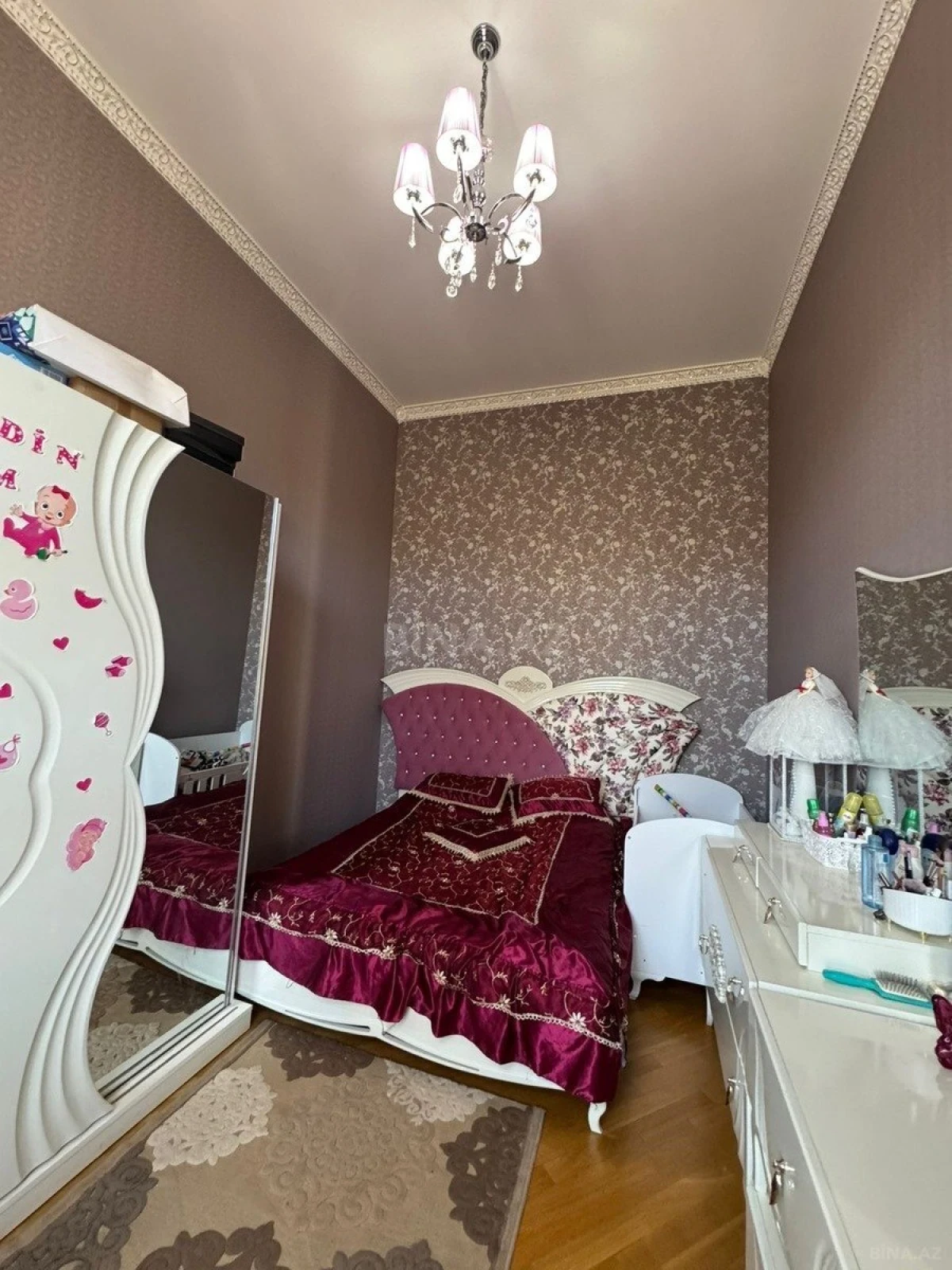 Satılır 3 otaqlı mənzil 90 m²