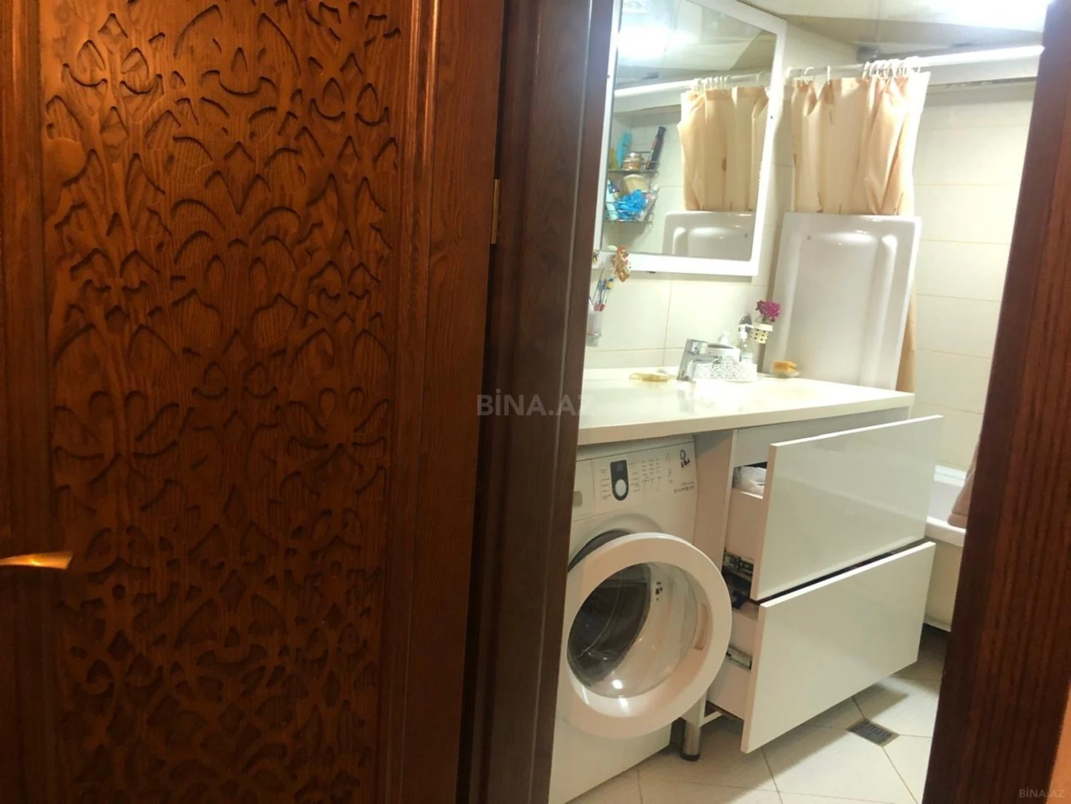 Satılır 3 otaqlı mənzil 90 m²