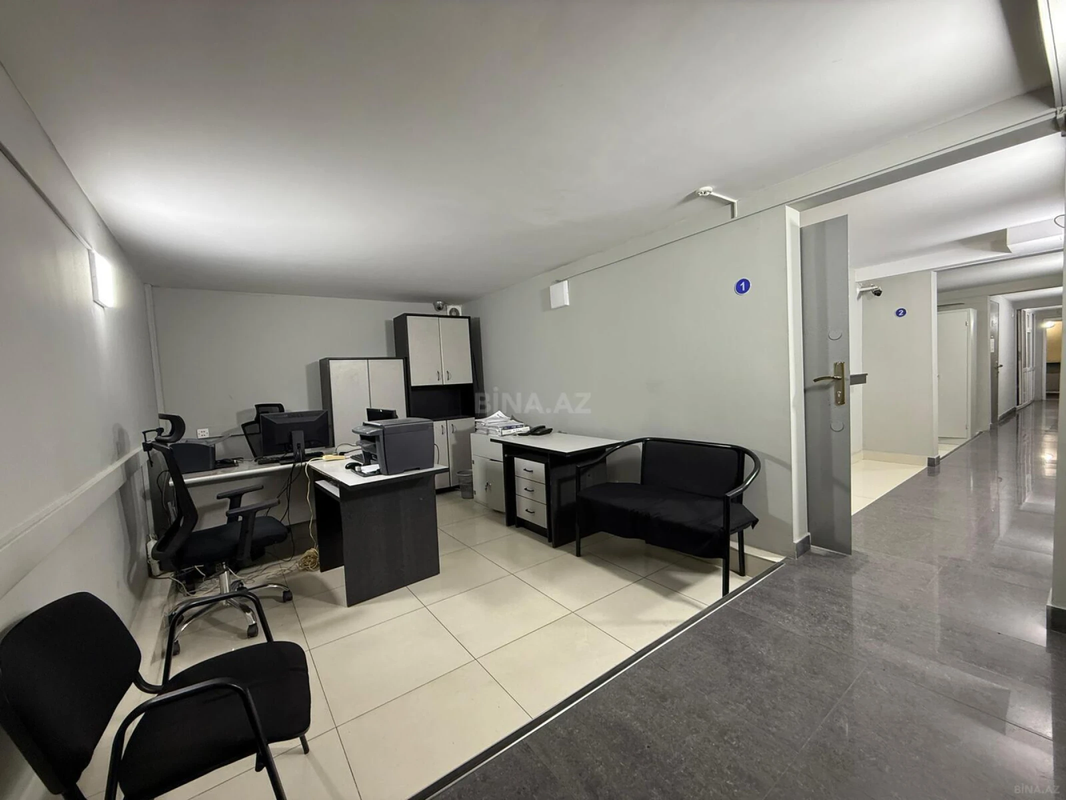 Kirayə verilir 5 otaqlı ofis 200 m²