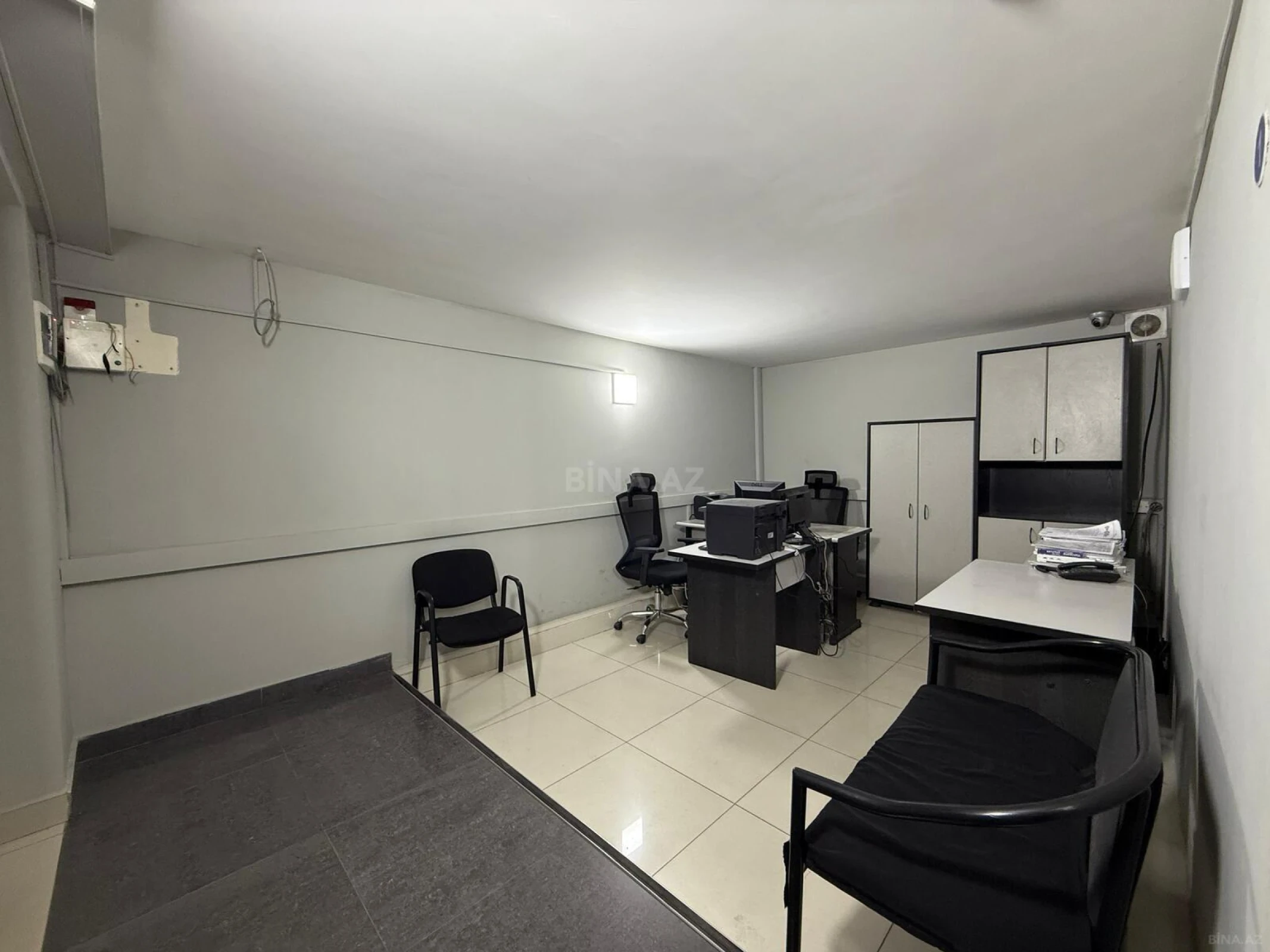 Kirayə verilir 5 otaqlı ofis 200 m²