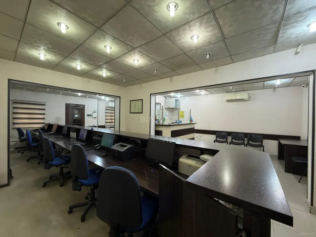 Kirayə verilir 5 otaqlı ofis 200 m²