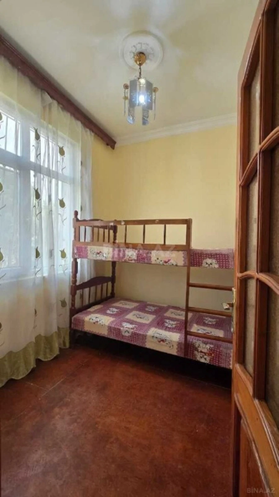 Satılır 3 otaqlı mənzil 55 m²