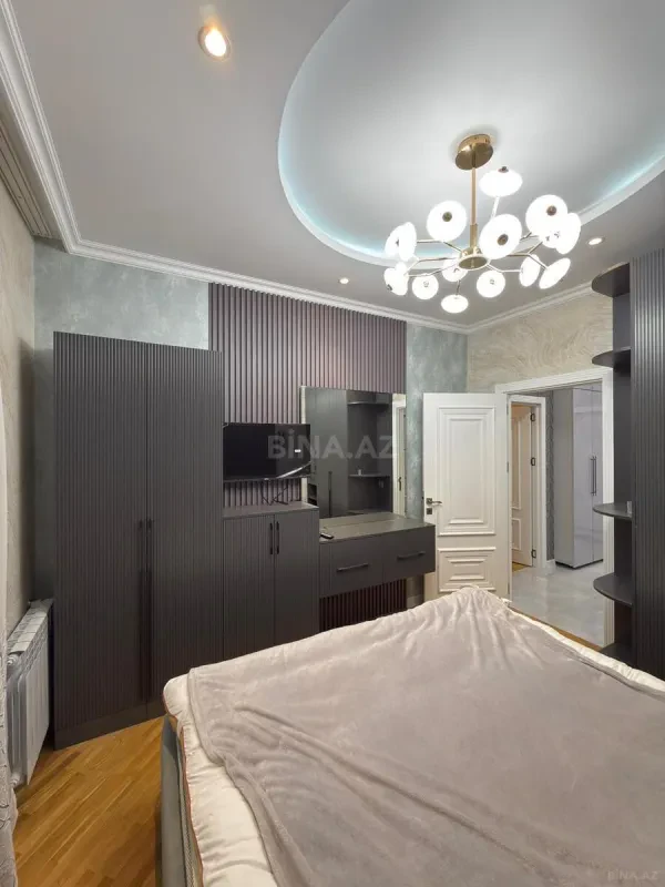 Kirayə verilir 2 otaqlı mənzil 60 m²