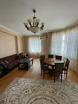 Kirayə verilir 3 otaqlı mənzil 145 m²