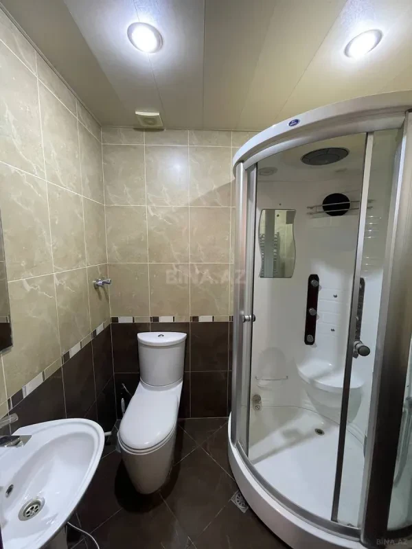 Kirayə verilir 3 otaqlı mənzil 145 m²