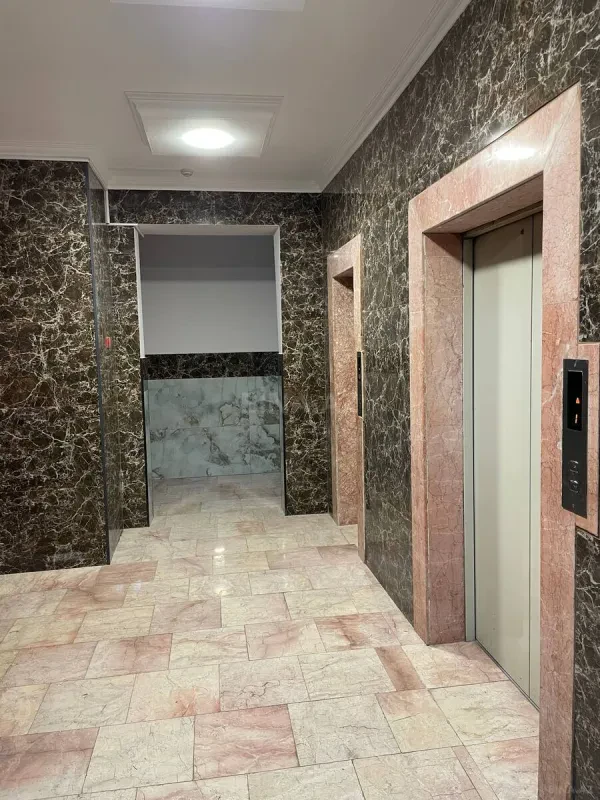 Kirayə verilir 3 otaqlı mənzil 145 m²