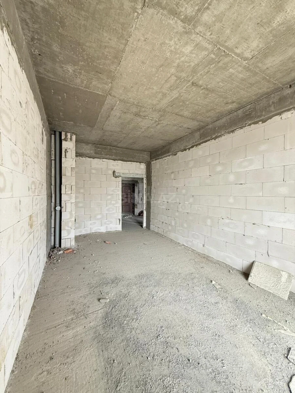 Satılır 4 otaqlı mənzil 220 m²