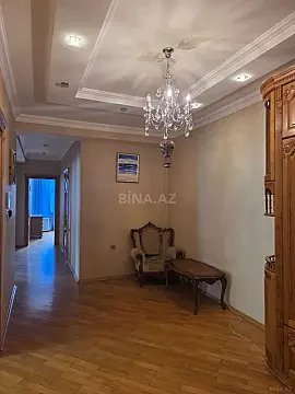 Kirayə verilir 3 otaqlı mənzil 178 m²