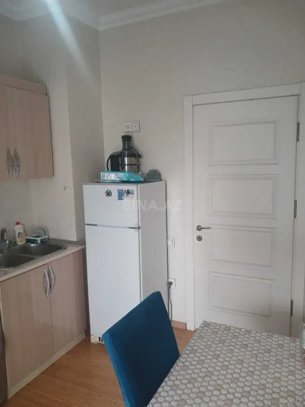 Kirayə verilir 2 otaqlı mənzil 50 m²