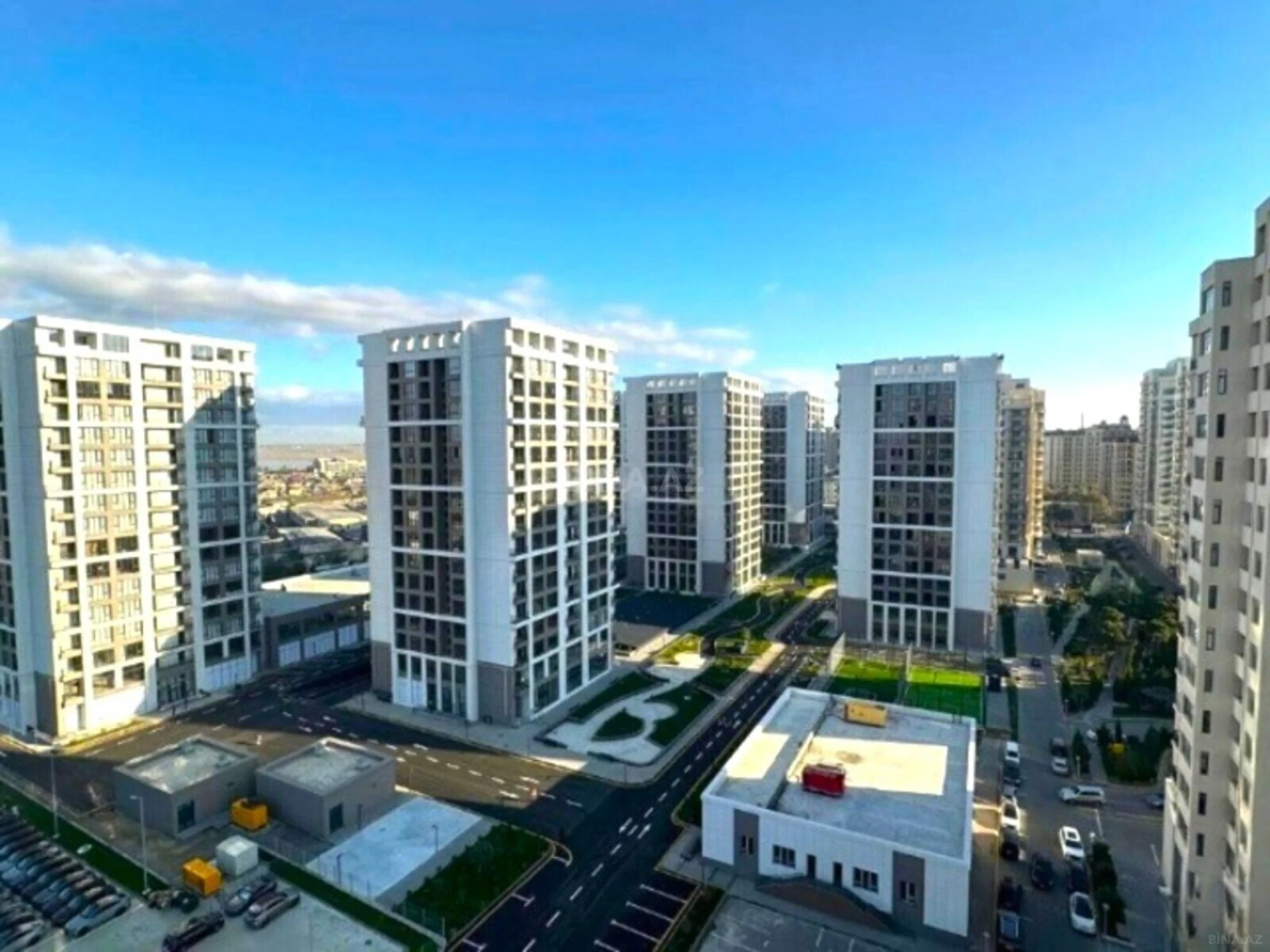 Satılır 2 otaqlı mənzil 79 m²