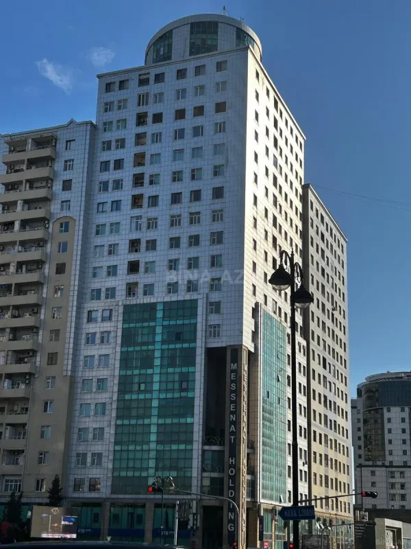 Kirayə verilir 4 otaqlı mənzil 160 m²