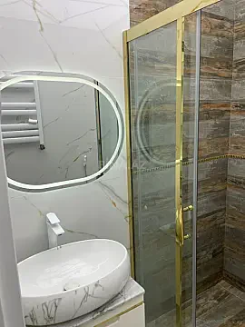 Kirayə verilir 2 otaqlı mənzil 70 m²