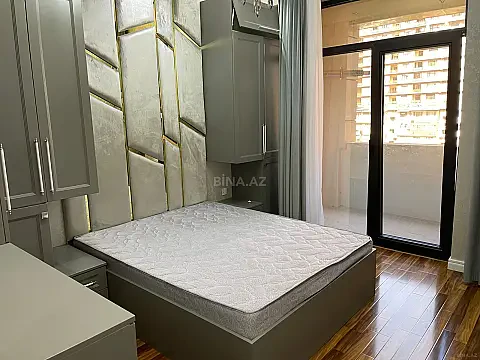 Kirayə verilir 2 otaqlı mənzil 70 m²