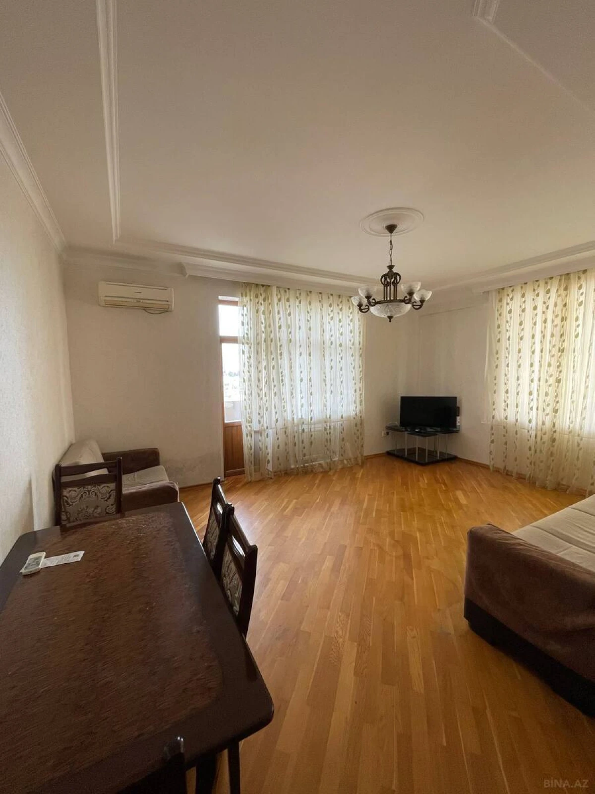 Kirayə verilir 3 otaqlı mənzil 110 m²
