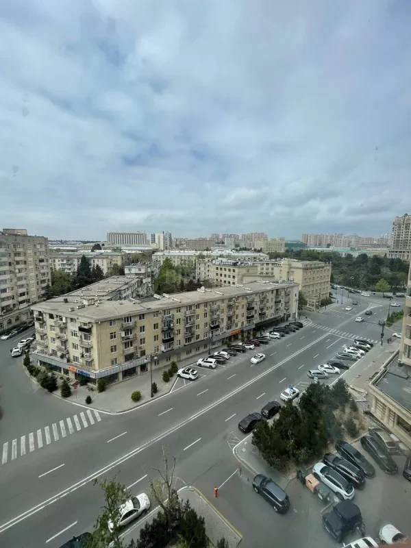 Kirayə verilir 3 otaqlı mənzil 110 m²