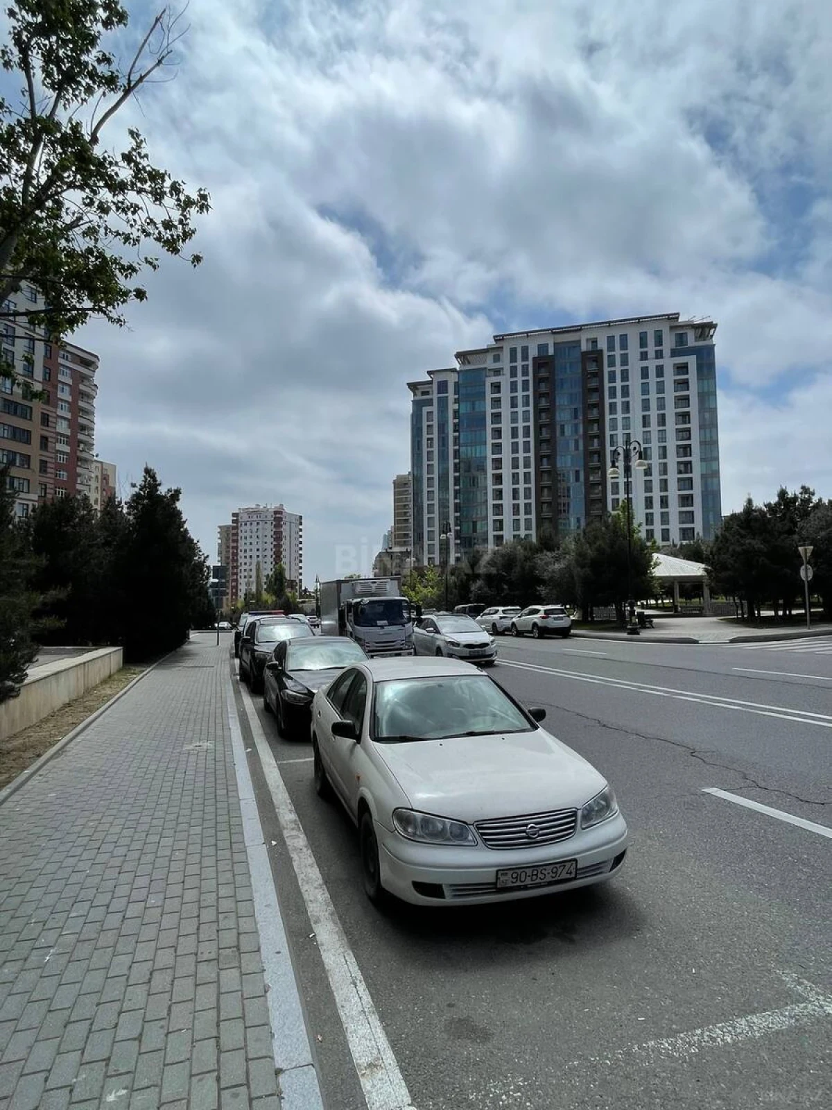 Kirayə verilir 3 otaqlı mənzil 110 m²