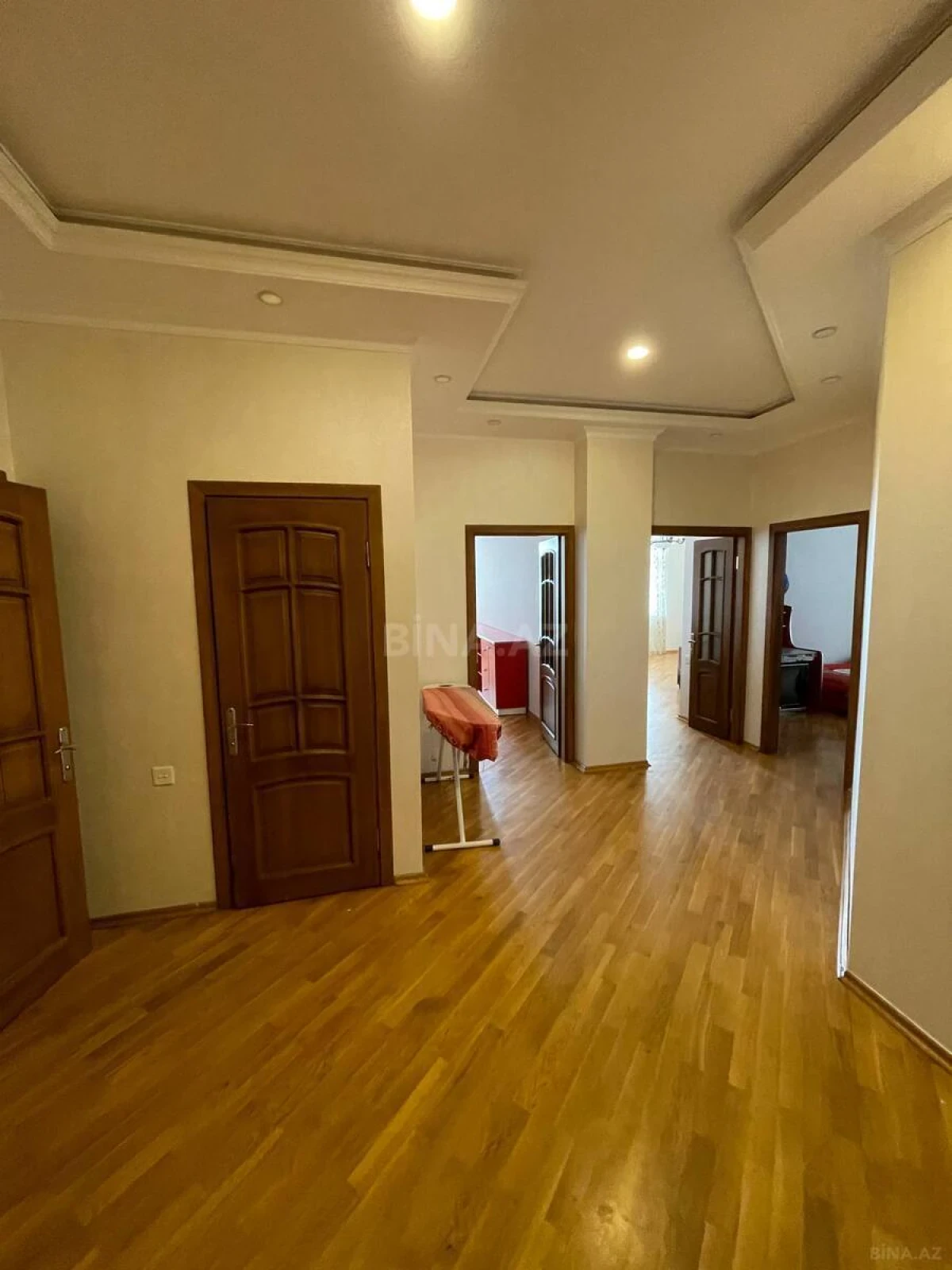 Kirayə verilir 3 otaqlı mənzil 110 m²