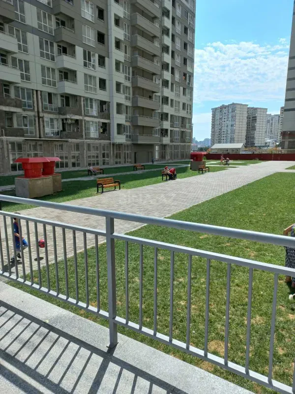 Kirayə verilir 2 otaqlı mənzil 50 m²