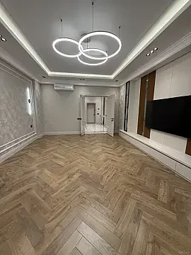 Satılır 4 otaqlı mənzil 186 m²