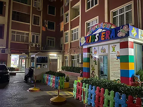 Satılır 2 otaqlı mənzil 100 m²