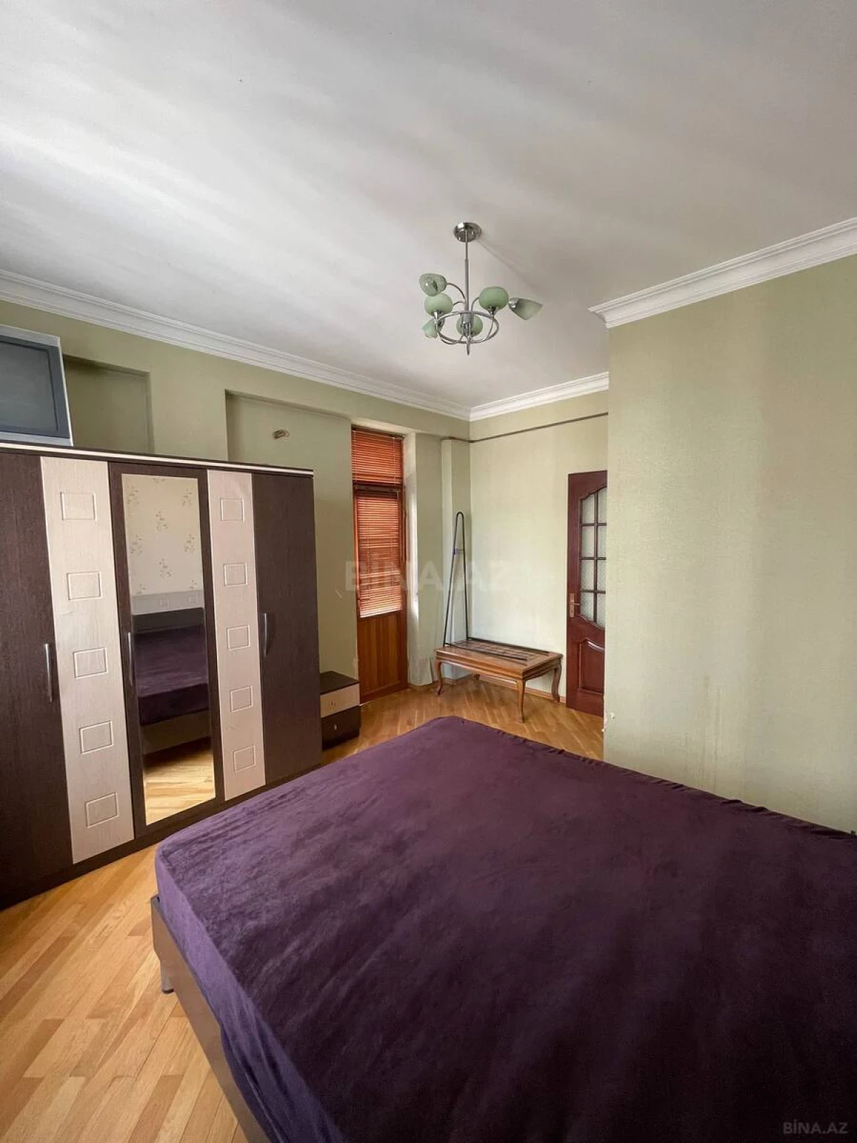 Kirayə verilir 2 otaqlı mənzil 60 m²