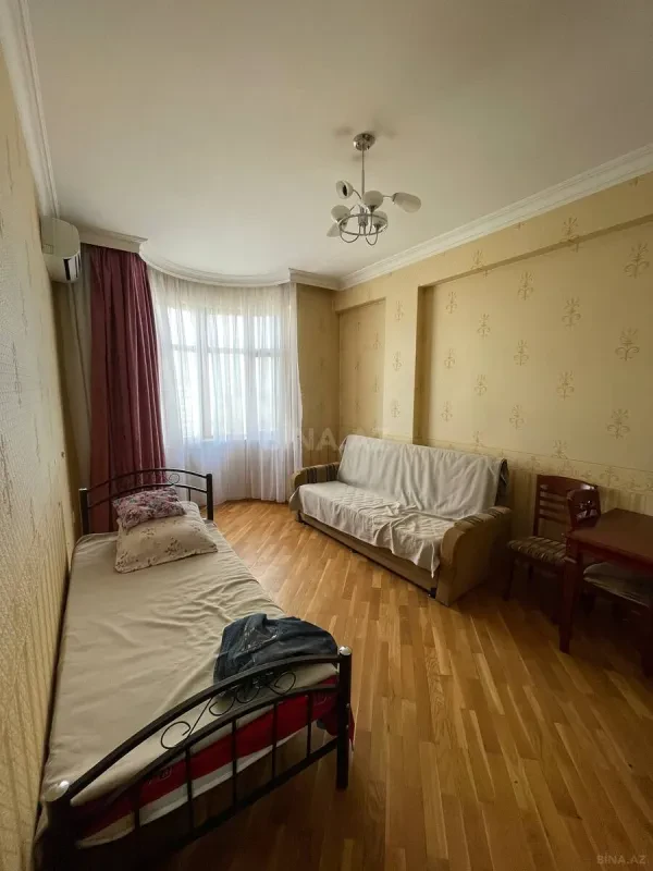 Kirayə verilir 2 otaqlı mənzil 60 m²