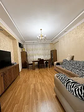Satılır 3 otaqlı mənzil 78 m² — Bakı, İnşaatçılar 3 otaq 78.00 m²
