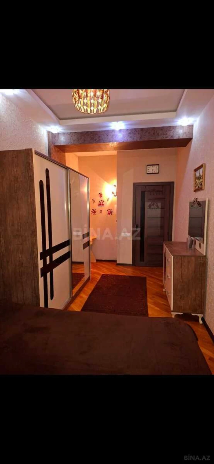 Kirayə verilir 2 otaqlı mənzil 65 m²
