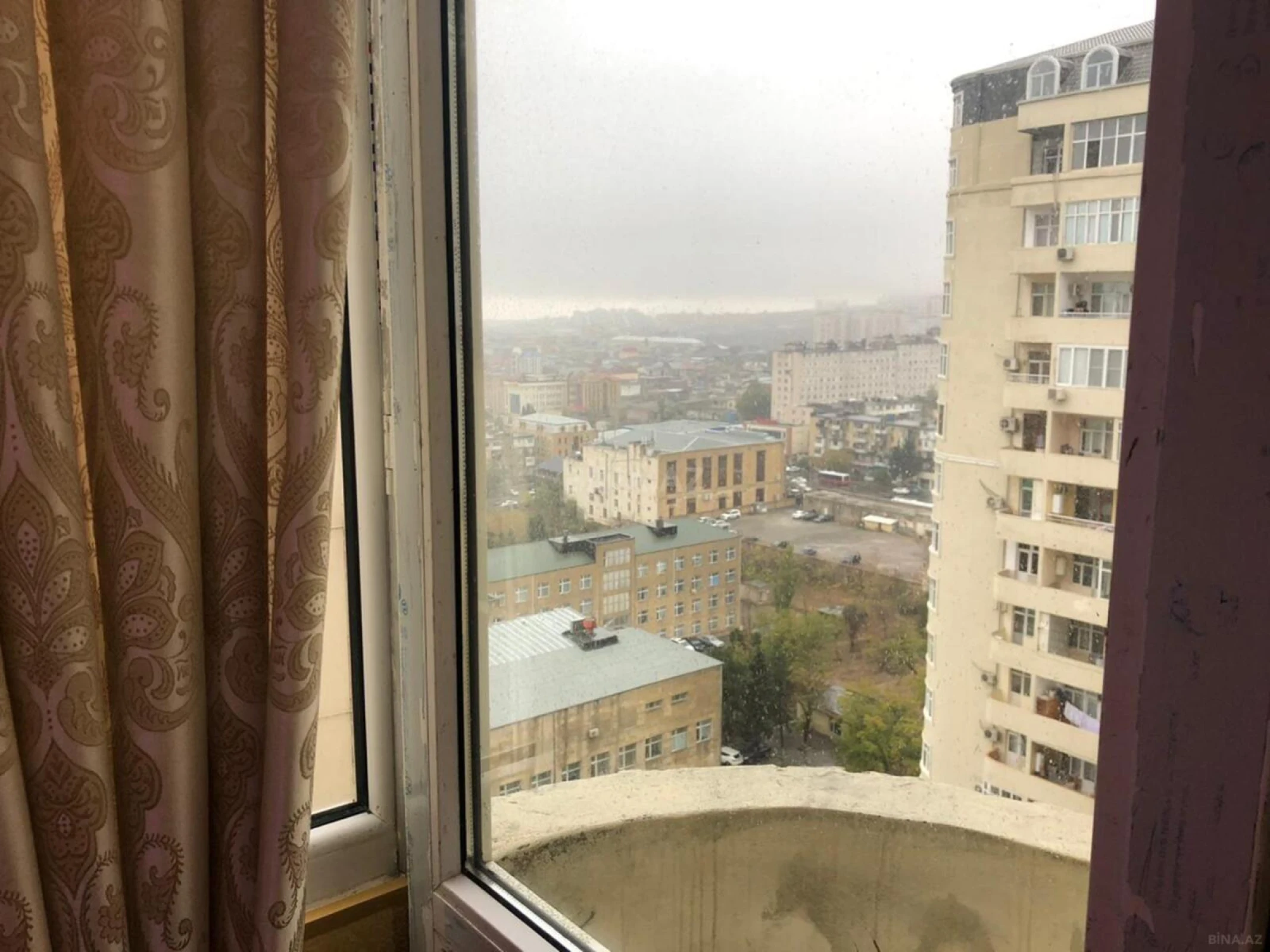 Kirayə verilir 2 otaqlı mənzil 60 m²