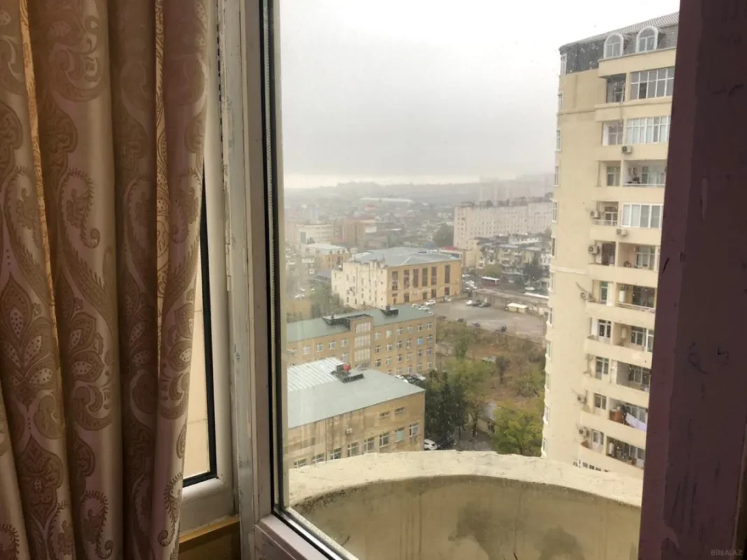 Kirayə verilir 2 otaqlı mənzil 60 m²