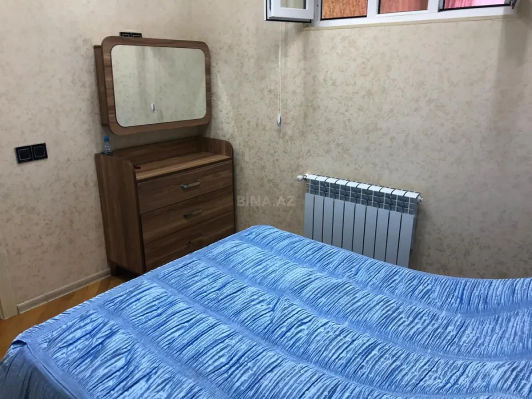 Kirayə verilir 2 otaqlı mənzil 60 m²